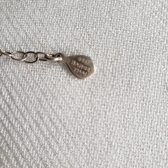 Silver and stone necklace - Picture 5 of 8